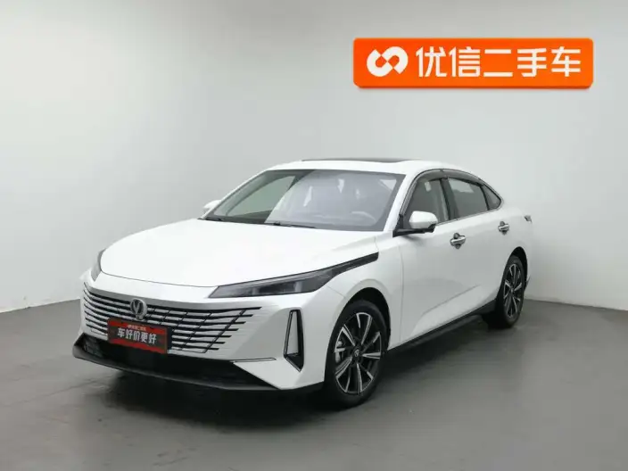 Changan Eado 2025 Model 1.5T DCT 500Bar Flagship Model – фото 1