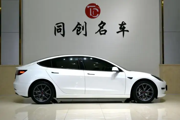 Model 3 2022 Model Rear-wheel drive version – фото 7