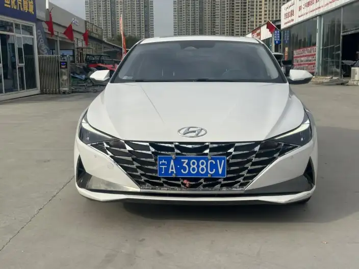 Hyundai Ioniq 2022 Model 1.5L CVT LUX Premium Edition – фото 2