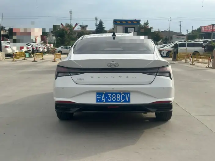 Hyundai Ioniq 2022 Model 1.5L CVT LUX Premium Edition – фото 5