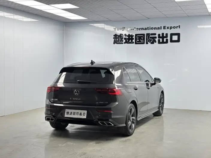 Volkswagen Golf 2023 Model 280TSI DSG R-Line Lite – фото 6