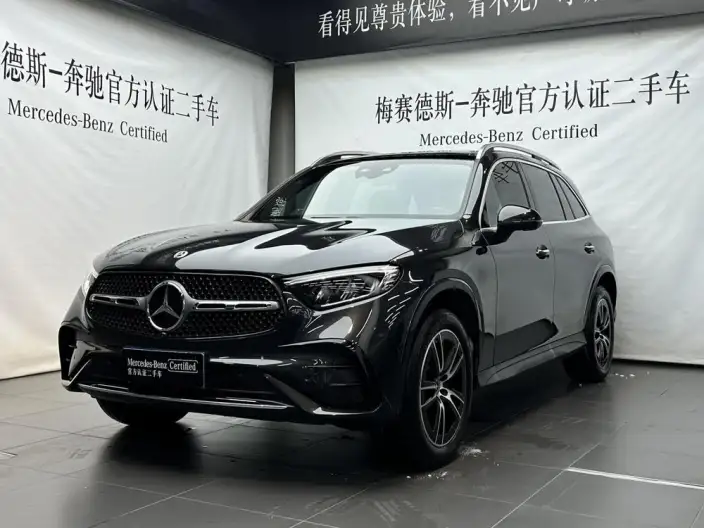 Mercedes-Benz GLC 2025 Model GLC 260 L 4MATIC Luxury Model 5 seat – фото 1