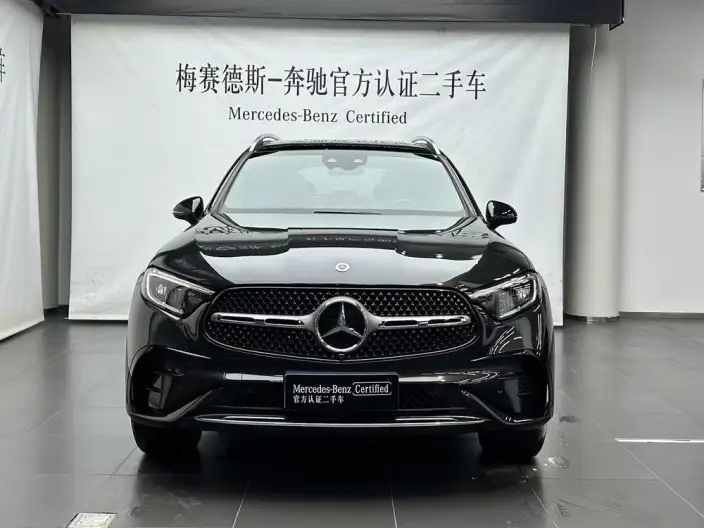 Mercedes-Benz GLC 2025 Model GLC 260 L 4MATIC Luxury Model 5 seat – фото 2