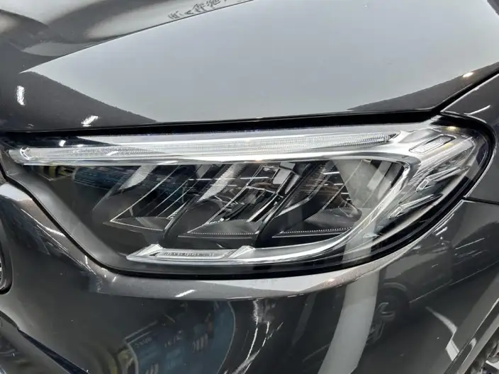 Mercedes-Benz GLC 2025 Model GLC 260 L 4MATIC Luxury Model 5 seat – фото 8