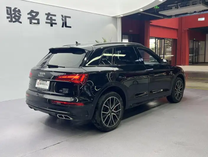 Audi Q5L 2024 Model 45TFSI Luxury Dynamic Model – фото 6