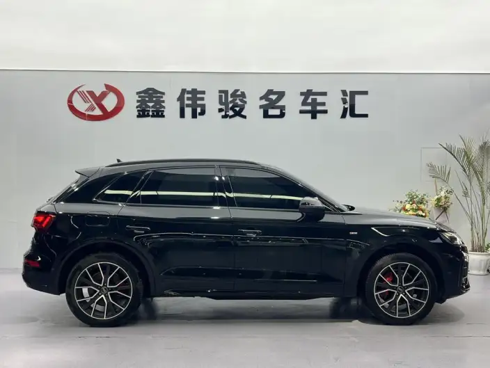 Audi Q5L 2024 Model 45TFSI Luxury Dynamic Model – фото 7