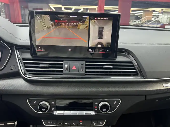 Audi Q5L 2024 Model 45TFSI Luxury Dynamic Model – фото 9