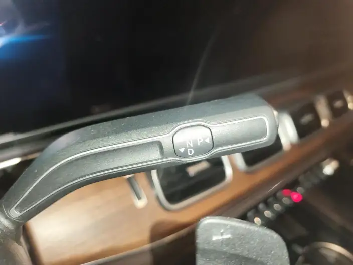 Mercedes-Benz GLS 2023 Model GLS 450 4MATIC Luxury Model – фото 9