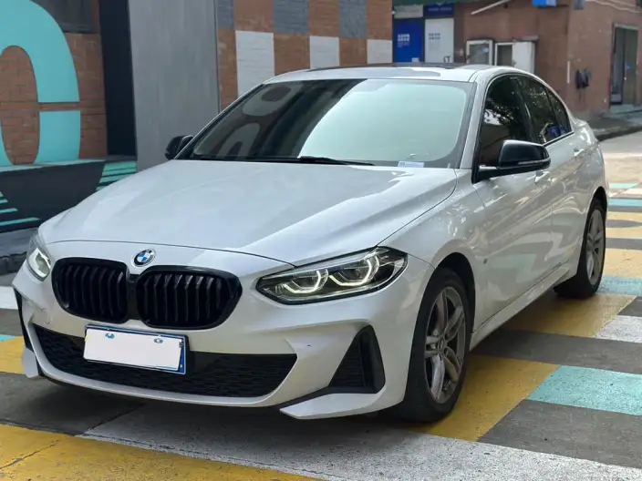 BMW 1 Series 2023 Model 120i M Sports Night Edition – фото 1