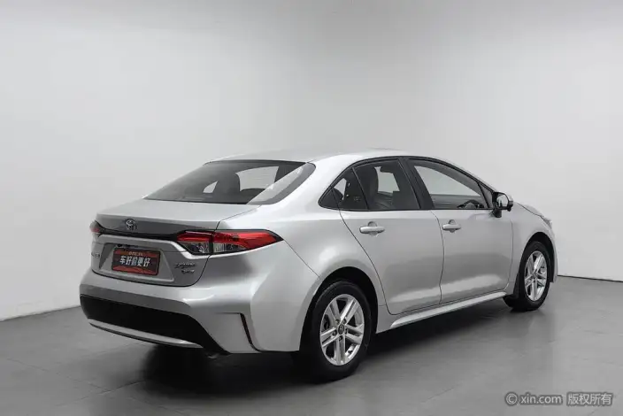 Toyota Levin 2022 Model 185T CVT Deluxe Edition – фото 4