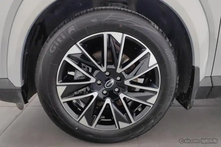 GAC Trumpchi GS4 2024 Model MAX 1.5TGDI Ultimate Edition – фото 8