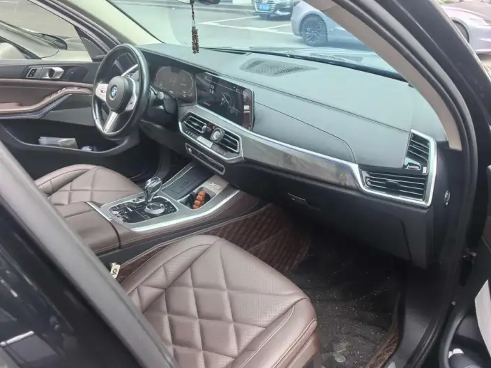 BMW X5 2022 Model Facelift xDrive 30Li Exclusive Model M Sports Set – фото 3