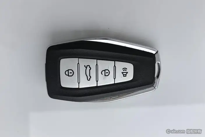Geely Geometry E Firefly 2024 Model 301KM Xingguang – фото 6