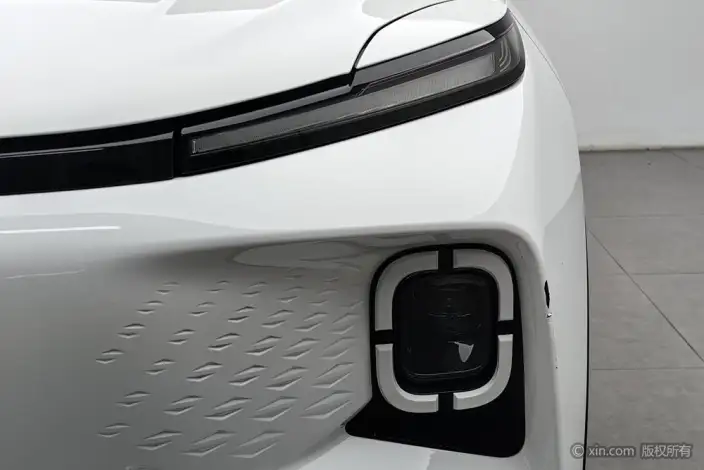 Geely Geometry E Firefly 2024 Model 301KM Xingguang – фото 7