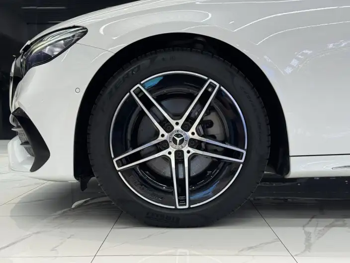 Mercedes-Benz E-Class 2024 Model E 260 L Sports sedan – фото 9