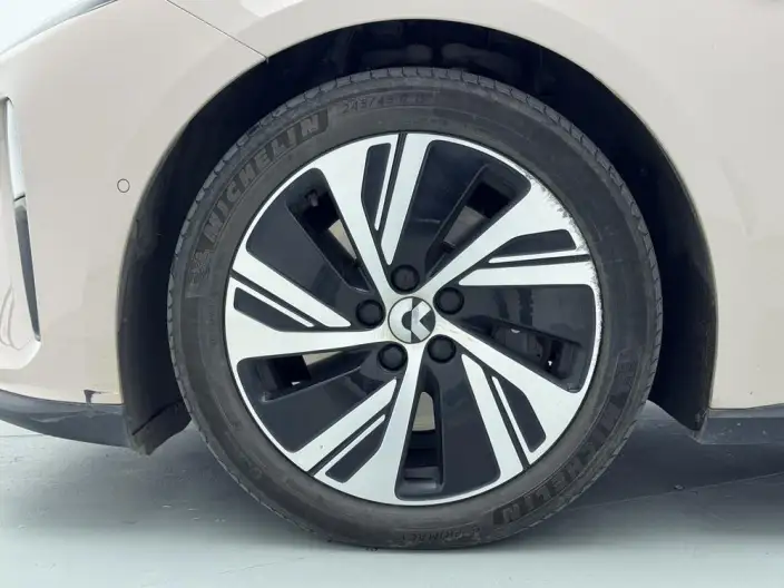 NIO ET5 2024 Model 75kWh – фото 9