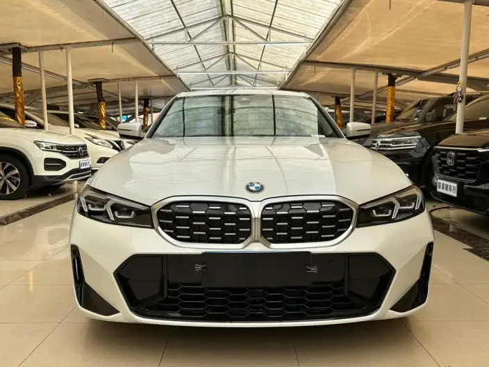 BMW 3 Series 2023 Model 325Li M Sports Set – фото 2