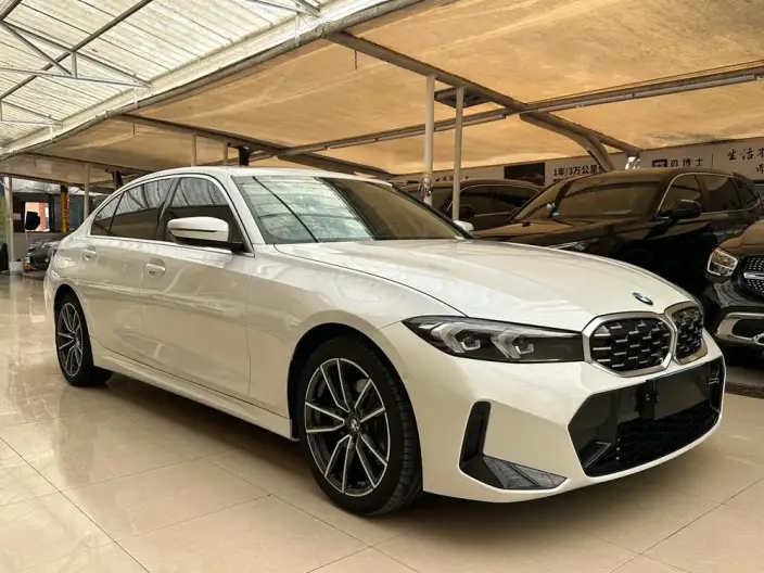 BMW 3 Series 2023 Model 325Li M Sports Set – фото 3