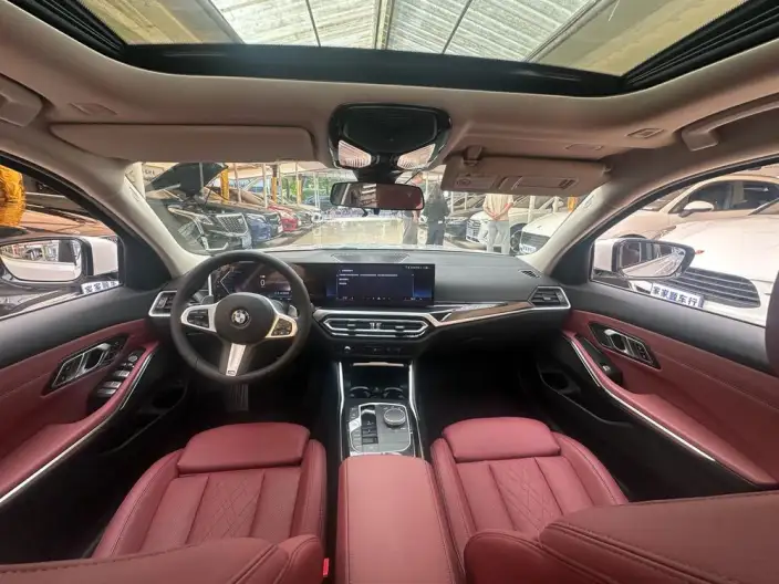 BMW 3 Series 2023 Model 325Li M Sports Set – фото 7