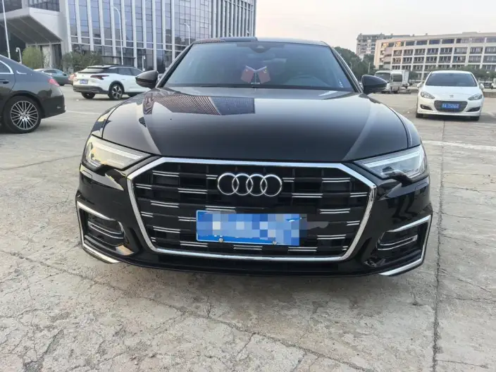 Audi A6L 2022 Model 40 TFSI Luxury Dynamic Model – фото 2