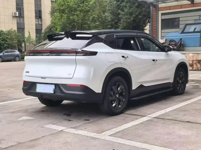 DFM L7 EV 2025 Model 518 Changxiang Edition Model – фото 6