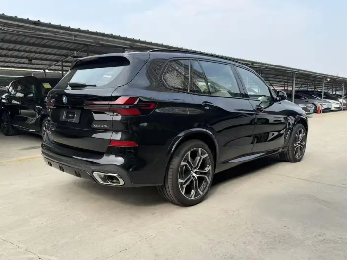 BMW X5 2026 Model Facelift xDrive40Li M Sports Night Set – фото 6