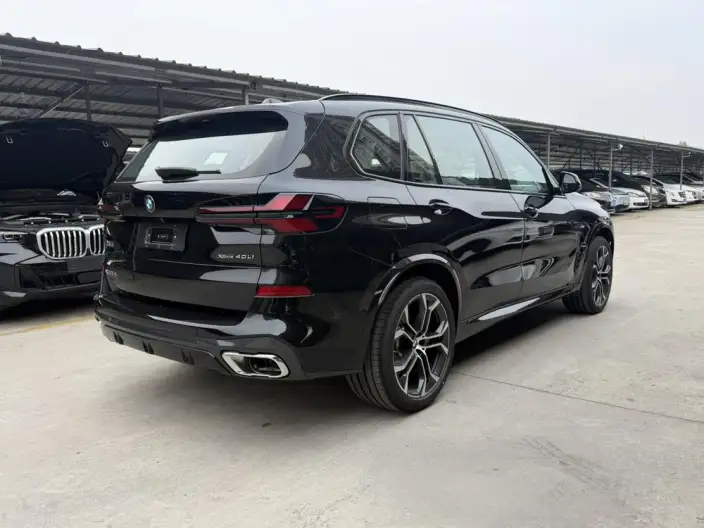 BMW X5 2026 Model Facelift xDrive40Li M Sports Night Set – фото 6