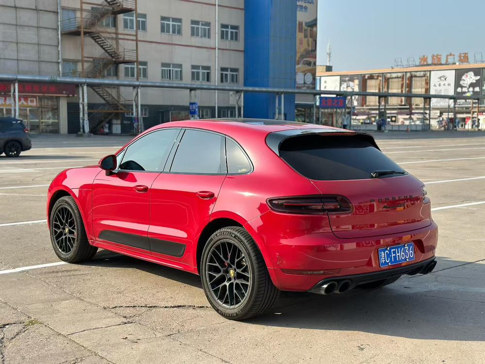 Porsche Macan 2017 Macan GTS 3.0T – фото 4