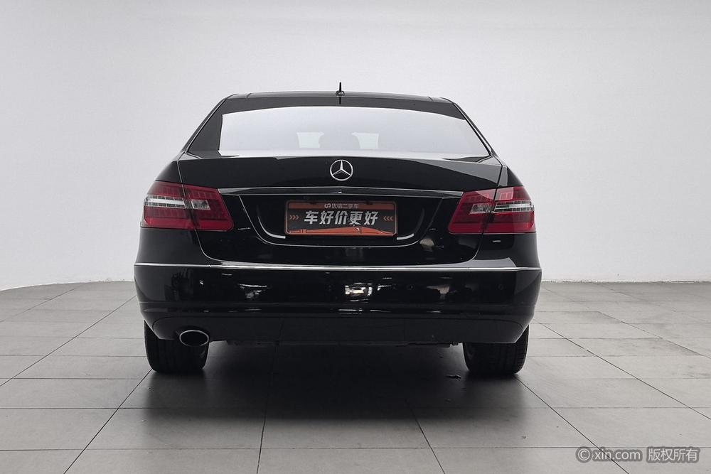 Mercedes-Benz E-Class 2013 E 260 L CGI Style – фото 3
