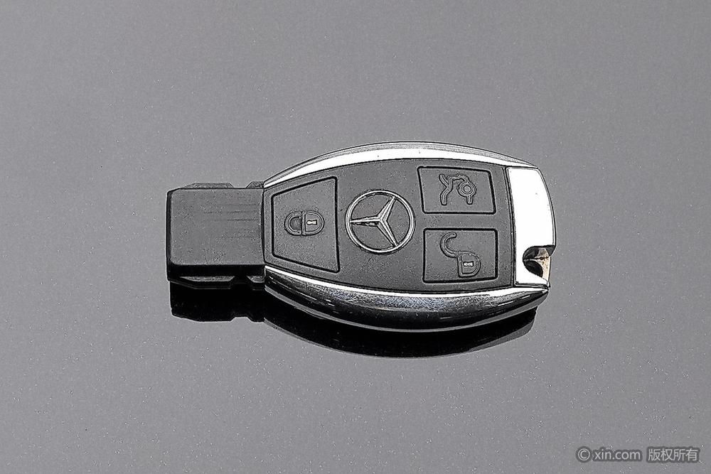 Mercedes-Benz E-Class 2013 E 260 L CGI Style – фото 6