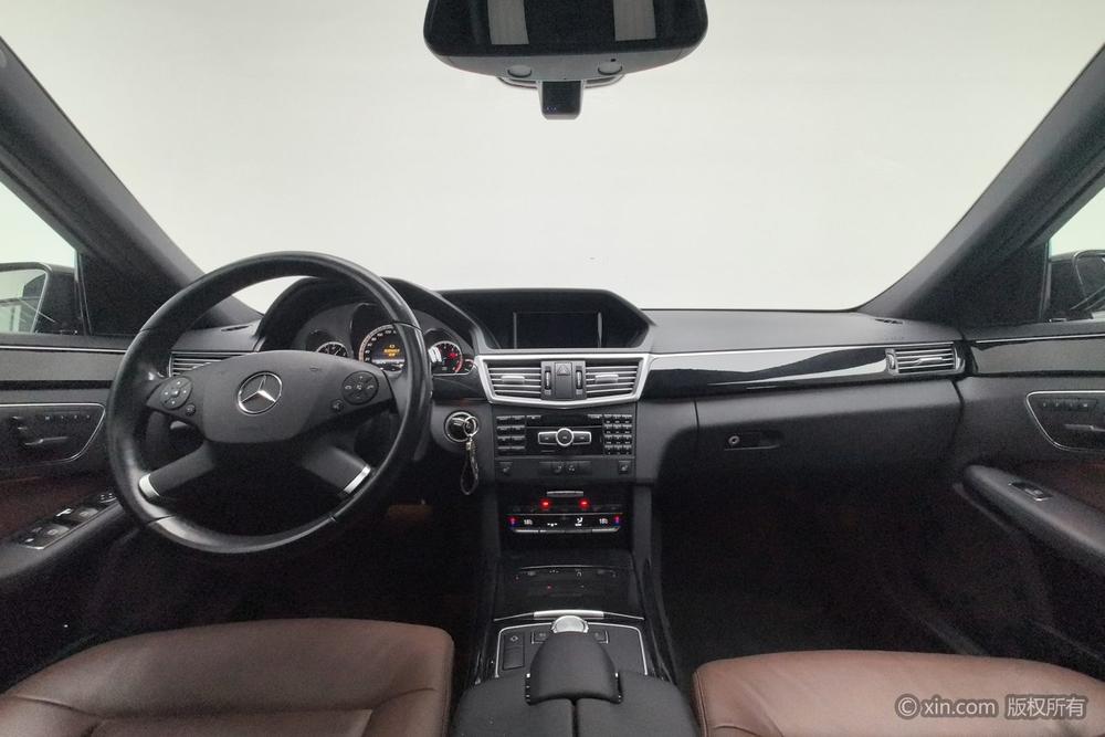 Mercedes-Benz E-Class 2013 E 260 L CGI Style – фото 13