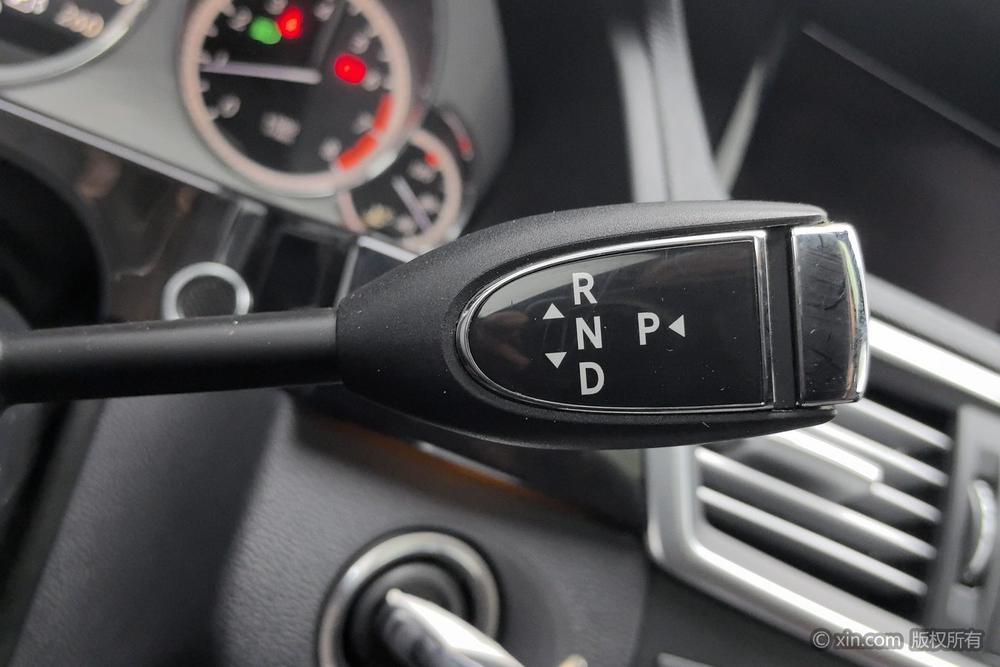 Mercedes-Benz E-Class 2013 E 260 L CGI Style – фото 15