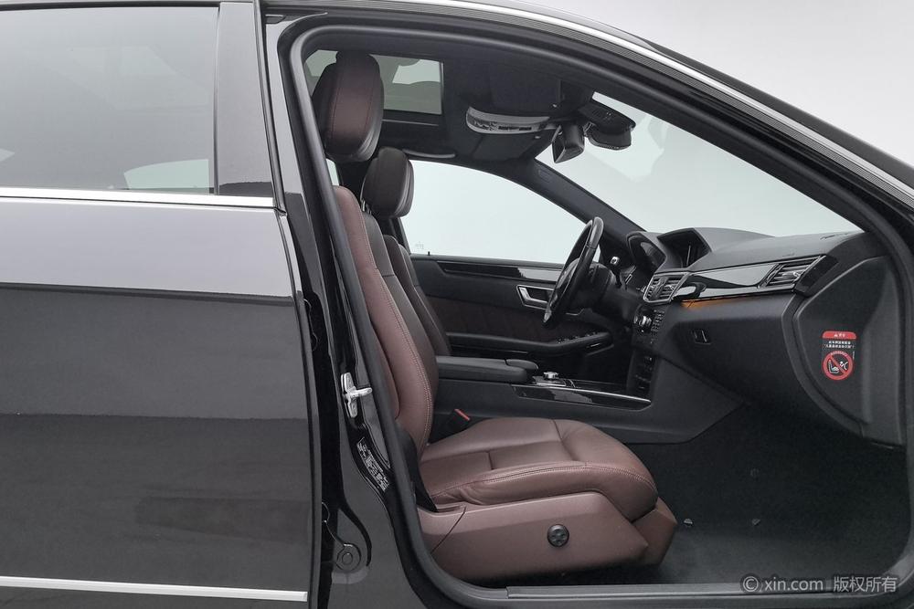 Mercedes-Benz E-Class 2013 E 260 L CGI Style – фото 24