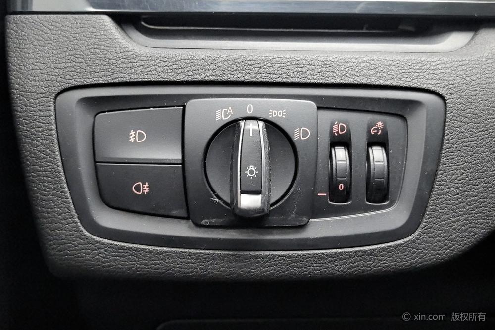 BMW X1 2018 sDrive18Li Style – фото 16