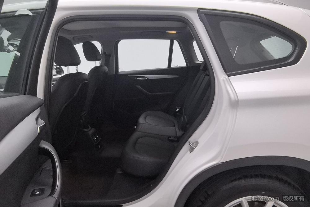 BMW X1 2018 sDrive18Li Style – фото 19