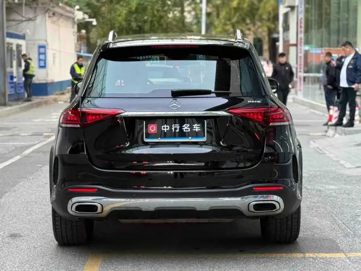 Mercedes-Benz GLE Imported 2023 Model GLE 350 4MATIC Fashion Model – фото 6
