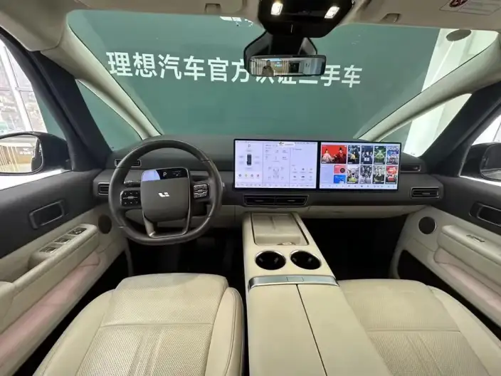 Li Auto MEGA 2024 Model Ultra Edition – фото 7