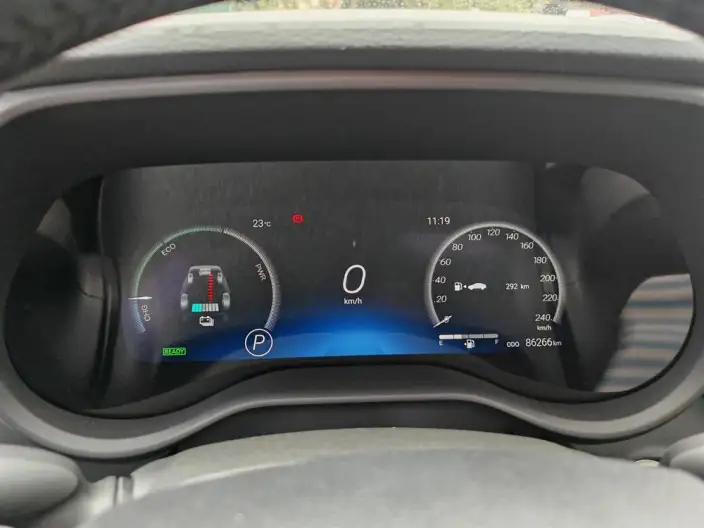 Toyota Sienna 2023 Model Facelift Hybrid 2.5L Supreme Edition – фото 9