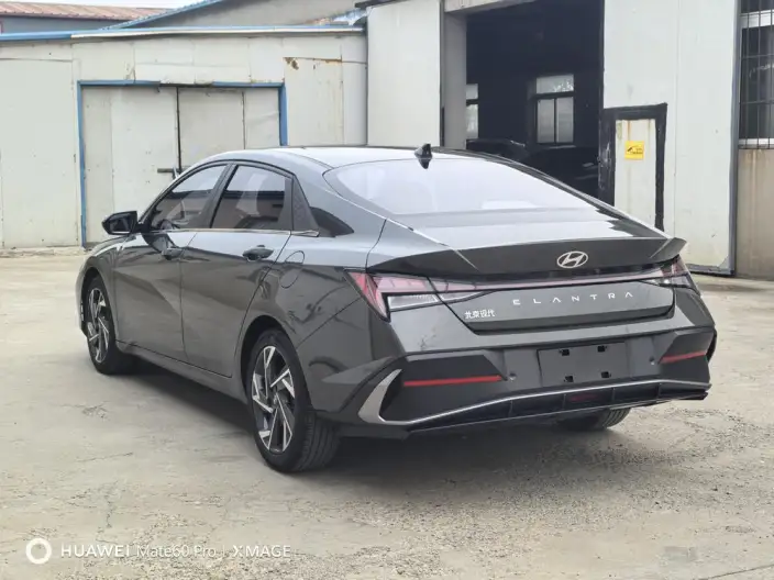 Hyundai Ioniq 2023 Model 1.5L CVT LUX Premium Edition – фото 4