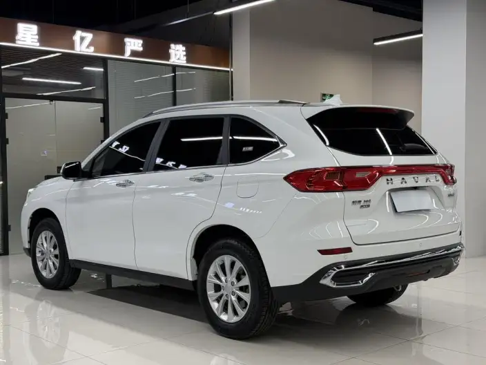 Haval M6 2023 Model PLUS 1.5T DCT Noble Smart Connect Model