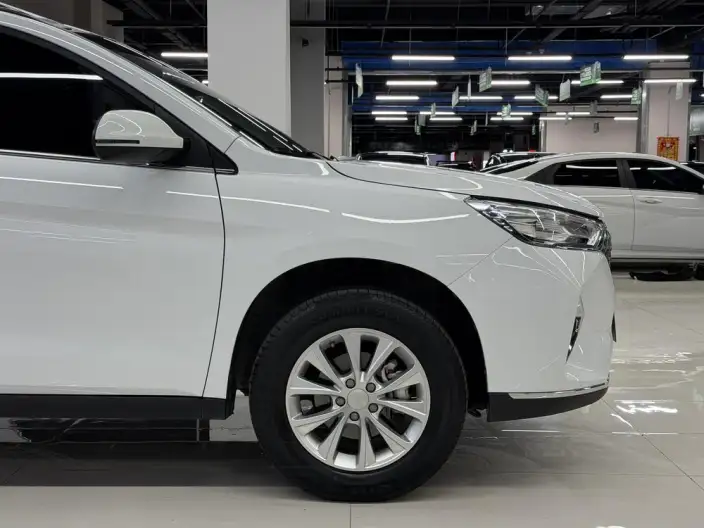 Haval M6 2023 Model PLUS 1.5T DCT Noble Smart Connect Model – фото 9