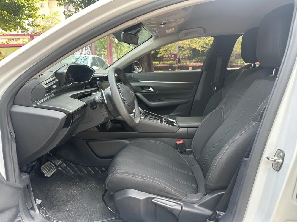 Peugeot 308 L Модель 2022 года 360THP PureTech Jiaqu Edition – фото 8