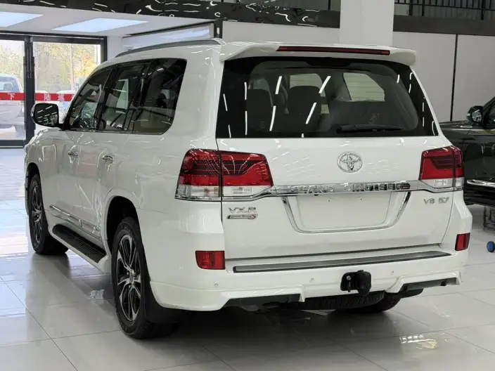 Land Cruiser （import 2021 Model 5.7L Automatic 4WD 8 seat Parallel Imported – фото 4