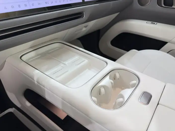 Li Auto i6 2025 Model 2WD Standard Edition – фото 10