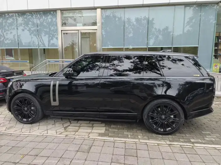 Range Rover 2025 Model 3.0 L6 400PS Shengshi Extended Edition – фото 2