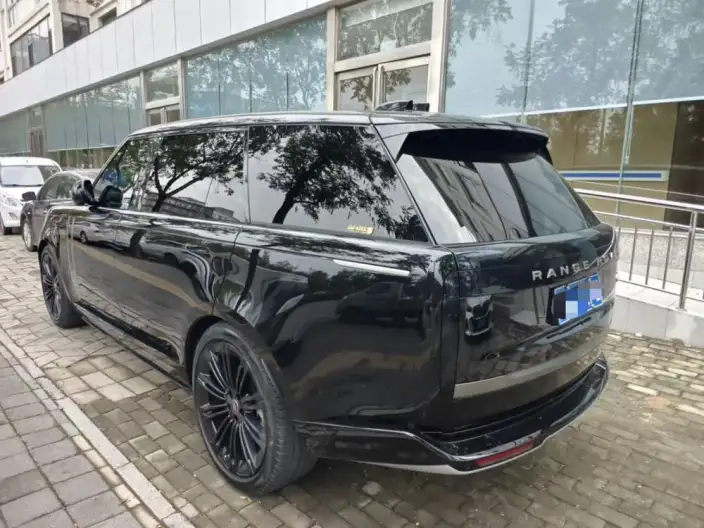 Range Rover 2025 Model 3.0 L6 400PS Shengshi Extended Edition – фото 3