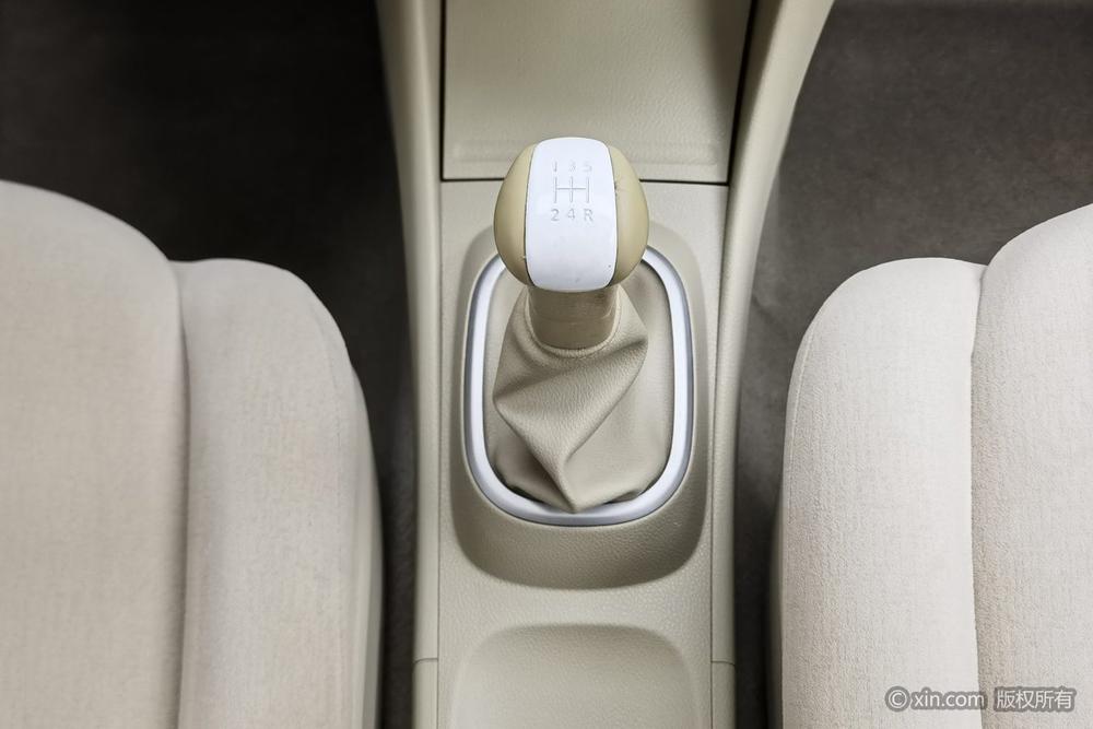 Nissan Sylphy 2018 Classic 1.6XE+ Manual Leading – фото 15