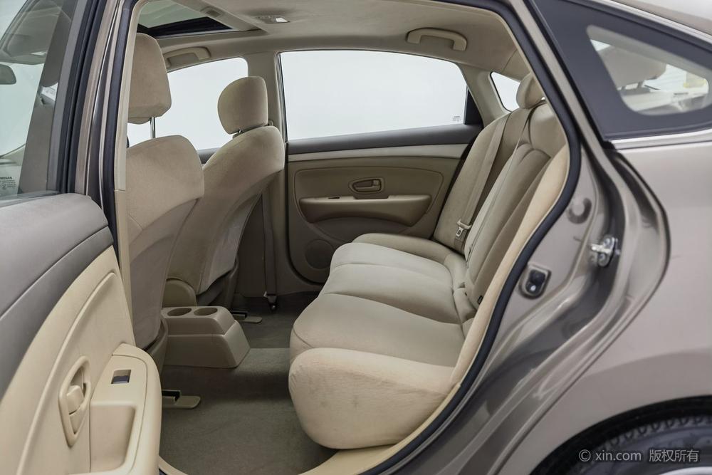 Nissan Sylphy 2018 Classic 1.6XE+ Manual Leading – фото 19