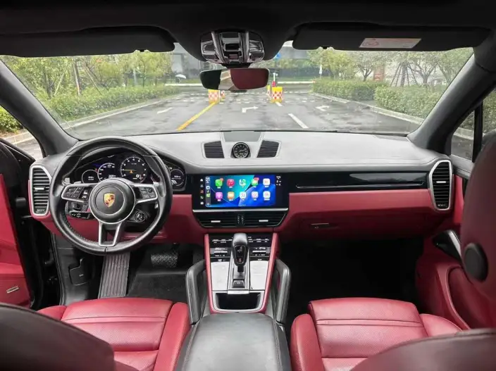 Cayenne E-Hybrid 2021 Model Cayenne E-Hybrid 2.0T – фото 8