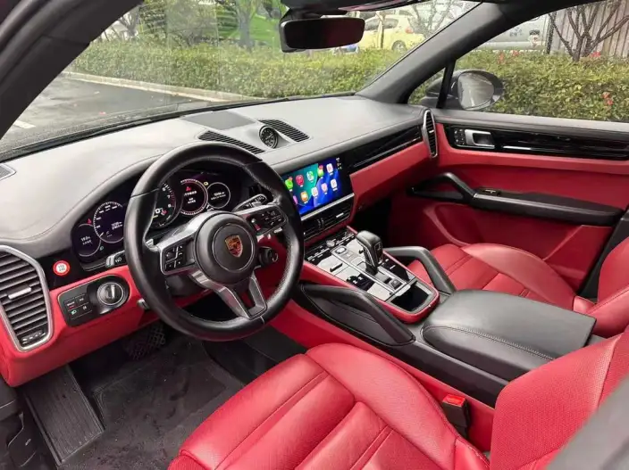 Cayenne E-Hybrid 2021 Model Cayenne E-Hybrid 2.0T – фото 10